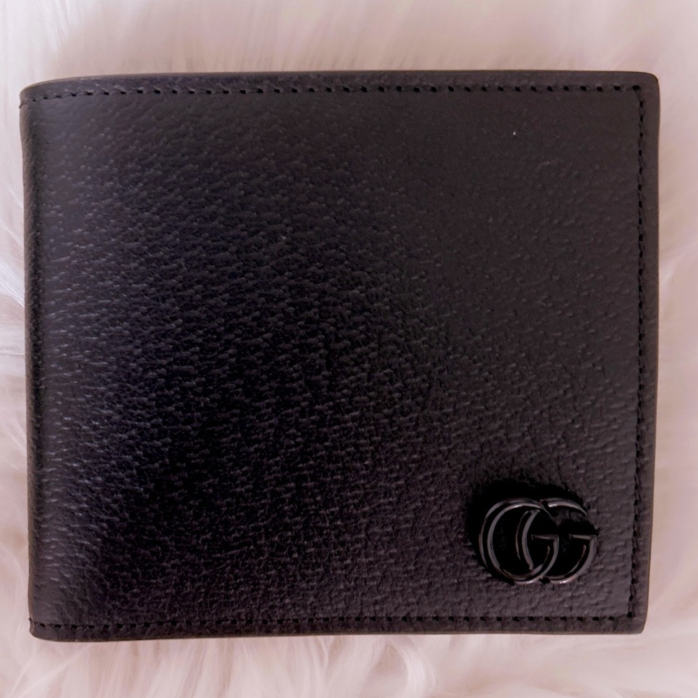 GUCCI GG Marmont leather bi-fold wallet NEW with box dust bag care booklets SOLD - Picture 1 of 16